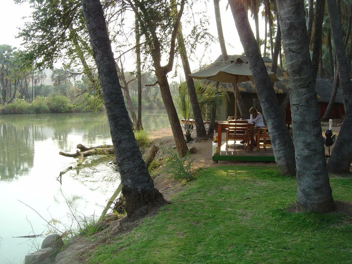 Omarunga Epupa-Falls Camp Екстер'єр фото